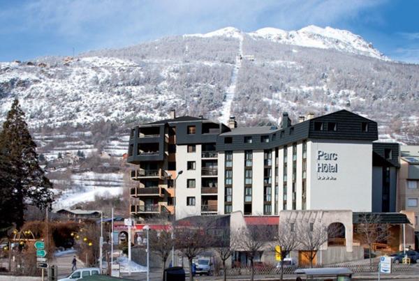 INVESTISSEMENT LOCATIF  Briançon  Résidence de tourisme Sowell - Hotel LE PARC & SPA - 6.61% de rentabilité