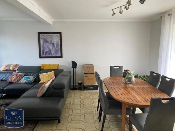 Location maison 6 pièces de 137.5m²