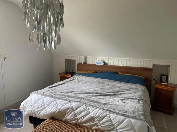 Location maison 6 pièces de 137.5m²