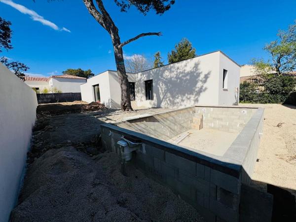 Maison neuve Avignon 4 pièce(s) d'environ 105m² plain pied frais de notaire réduit