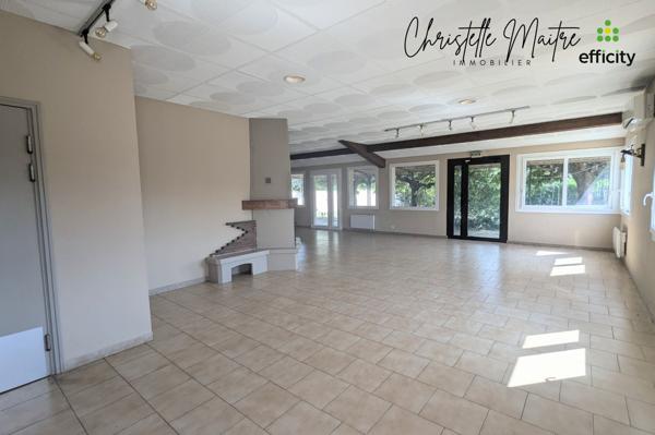 Maison 6 pièces - 277 m² Exclusivité efficity