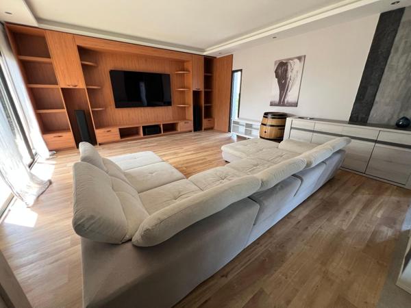 Maison 6 pièce(s) 4 chambre(s) 153.38 m²