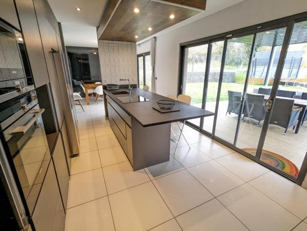 Maison 6 pièce(s) 4 chambre(s) 153.38 m²