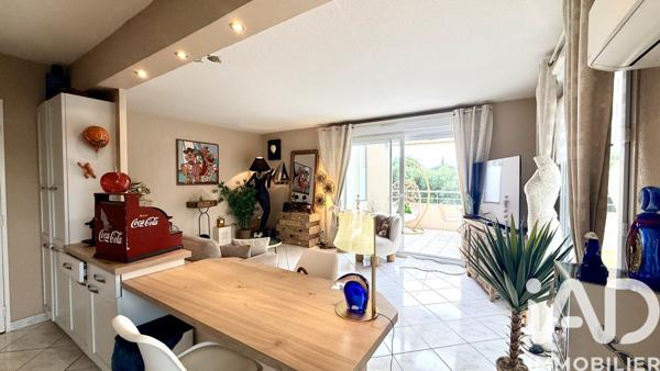 Appartement à vendre 3 pièces 66,94 m² Fréjus