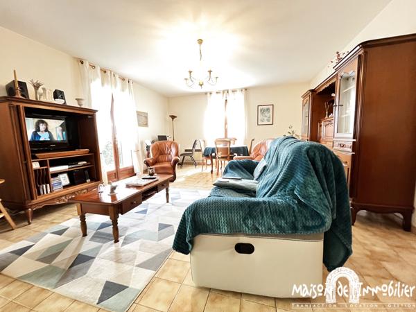 INVESTISSEMENT LOCATIF - Maison de plain pied - 4 pièces - 95m² - CHATEAUBERNARD