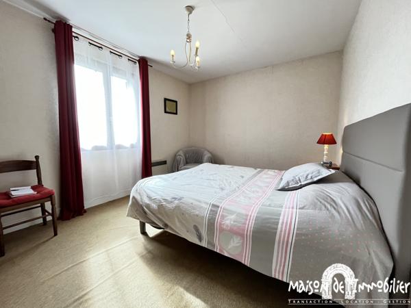 INVESTISSEMENT LOCATIF - Maison de plain pied - 4 pièces - 95m² - CHATEAUBERNARD