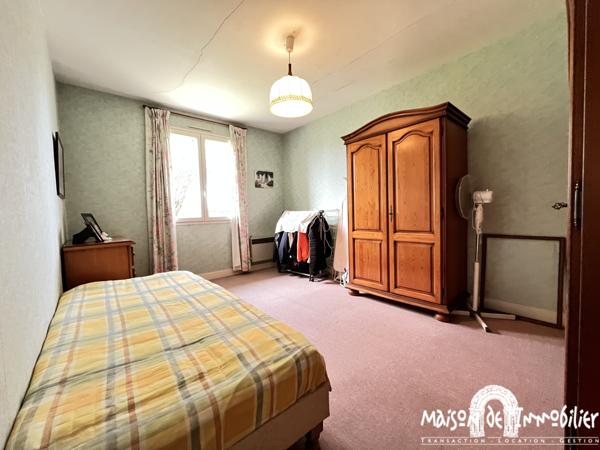 INVESTISSEMENT LOCATIF - Maison de plain pied - 4 pièces - 95m² - CHATEAUBERNARD