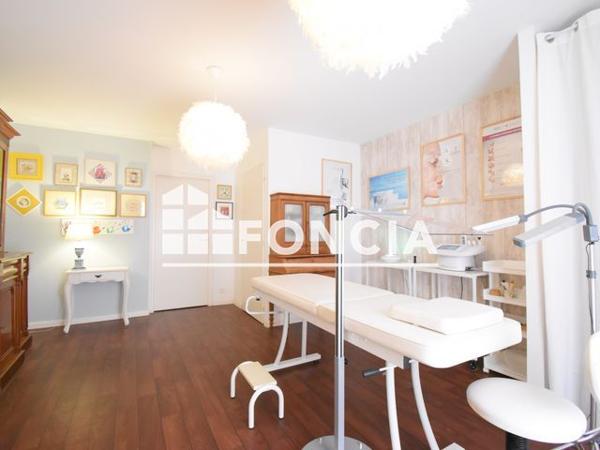 À vendre Local commercial 99 m² - Angoulins 17690
