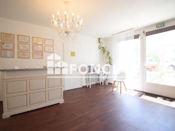 À vendre Local commercial 99 m² - Angoulins 17690