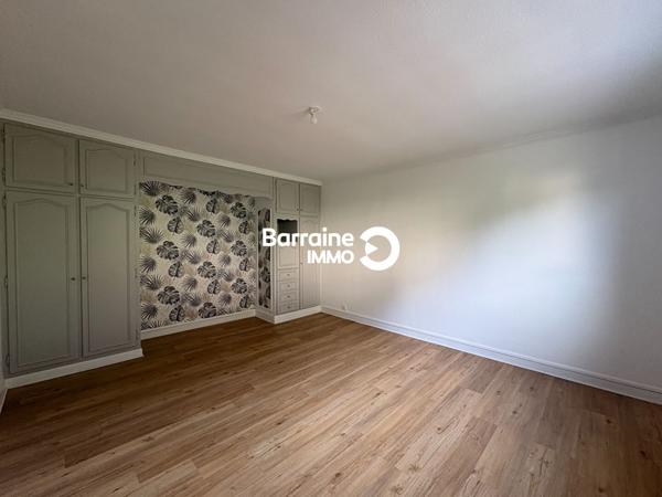 Location maison à Saint-Martin-des-Champs, 5 pièces 129.26m²