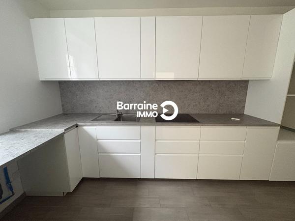 Location maison à Saint-Martin-des-Champs, 5 pièces 129.26m²