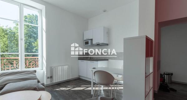 Location Appartement meublé 2 pièces 26.81 m² - ÉCully 69130