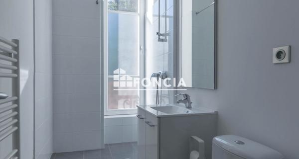 Location Appartement meublé 2 pièces 26.81 m² - ÉCully 69130