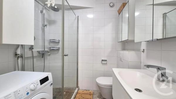 Appartement F2 à vendre  2 pièces - 34,67 m 2   NICE  - 06