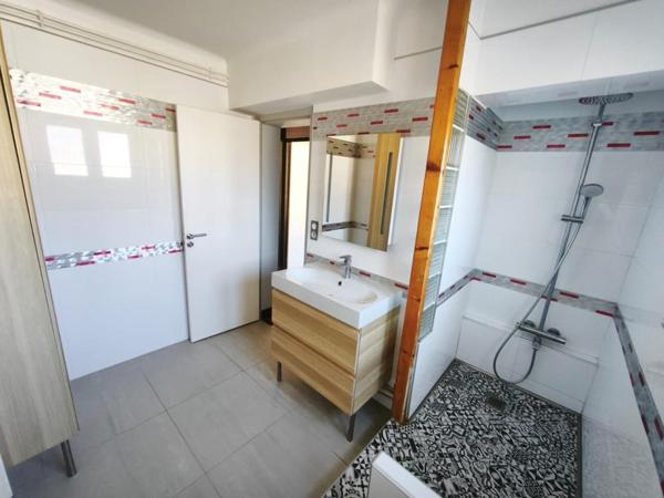 bel Apt situé au cœur du vieil Octeville