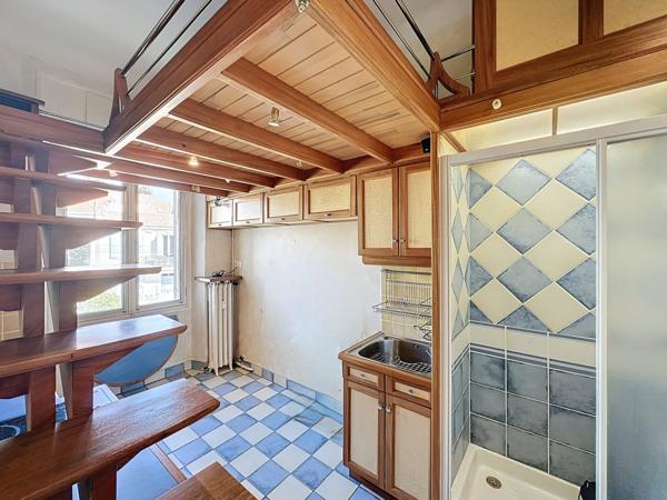 Sompteux deux pièces vue mer avec stationnement privatif