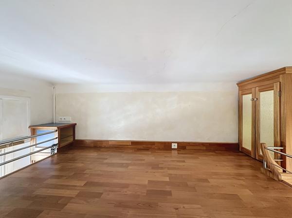 Sompteux deux pièces vue mer avec stationnement privatif