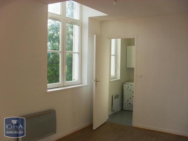 Location appartement Beauvais (60000) 1 pièce 25.24m²