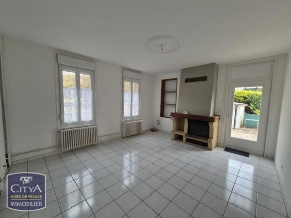 Maison à louer 2 pièces 83.5m² Sommaing (59213)