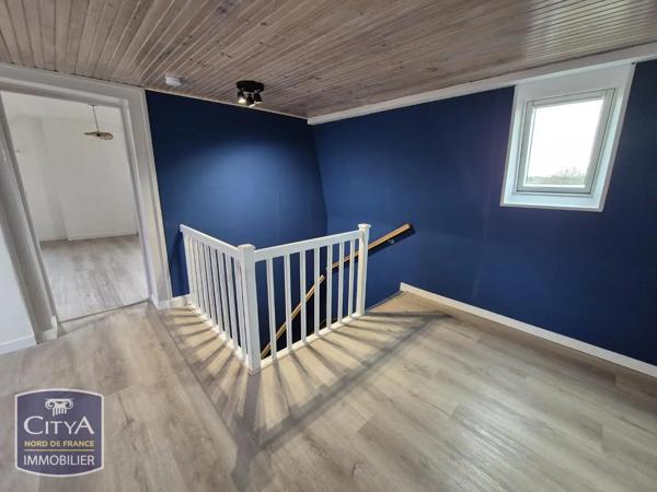 Maison à louer 2 pièces 83.5m² Sommaing (59213)