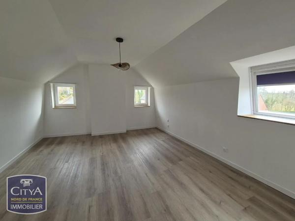 Maison à louer 2 pièces 83.5m² Sommaing (59213)