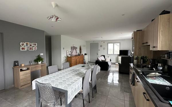 Maison à vendre    4 pièces •  Lornay