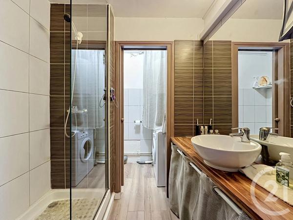 Appartement Studio Cabine à vendre  1 pièce - 23,30 m 2   LE CAP D AGDE  - 34