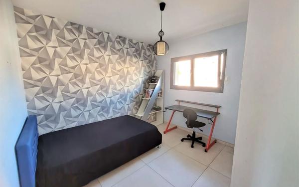 Maison à vendre    6 pièces • 138 m2 Saint-Maurice-l'Exil