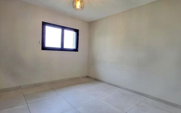 Maison à vendre    6 pièces • 138 m2 Saint-Maurice-l'Exil