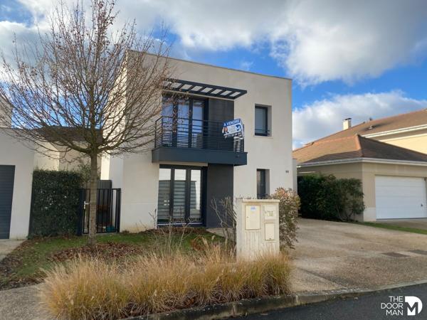 Maison - Vendu - 90 m² - LE PERRAY-EN-YVELINES | The Door Man