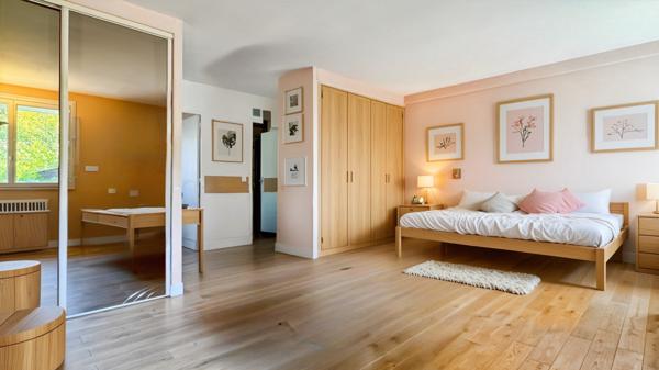 Saint-Nom-la-Bretèche (78860) MAISON TOTALEMENT ADAPTEE PMR - BIEN ENTRETENUE ET IDEALEMENT PLACEE (PROCHE ECOLE, COMMERCES, COLLEGE ET TRAN