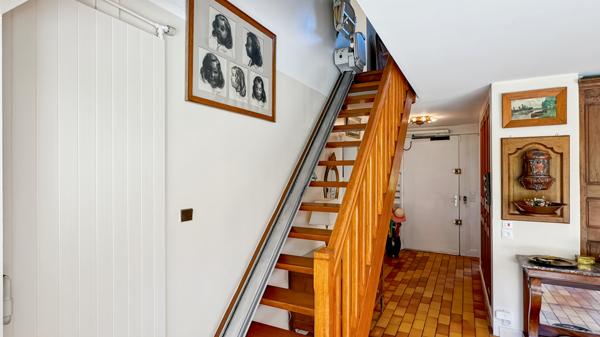 Saint-Nom-la-Bretèche (78860) MAISON TOTALEMENT ADAPTEE PMR - BIEN ENTRETENUE ET IDEALEMENT PLACEE (PROCHE ECOLE, COMMERCES, COLLEGE ET TRAN