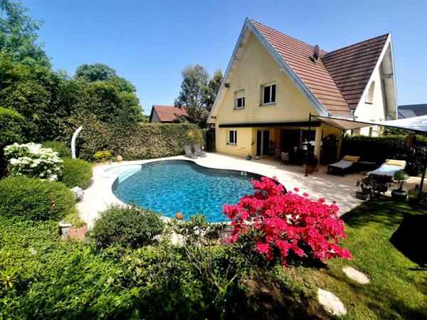 Découvrez la maison parfaite où confort, élégance et harmonie se rencontrent pour créer votre havre de paix idéal.