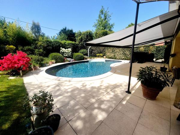 Découvrez la maison parfaite où confort, élégance et harmonie se rencontrent pour créer votre havre de paix idéal.