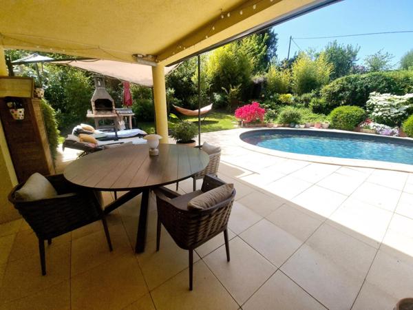 Découvrez la maison parfaite où confort, élégance et harmonie se rencontrent pour créer votre havre de paix idéal.