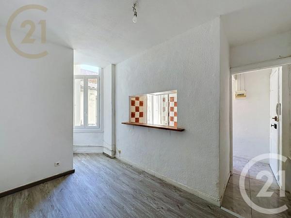 Appartement F3 à vendre  2 pièces - 34,28 m 2   SETE  - 34