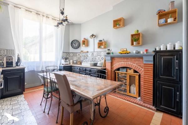 Maison à vendre |  Montguyon |  12 pièces | 228 m²
