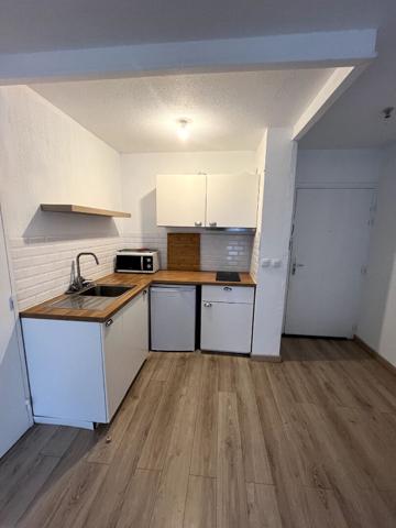 Appartement Marseille 2 pièce(s) 35.24 m2 saint Victor 13007