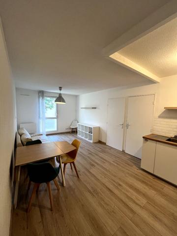 Appartement Marseille 2 pièce(s) 35.24 m2 saint Victor 13007
