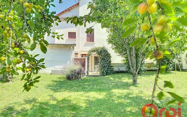 Maison à vendre    5 pièces • 116 m2 Désertines