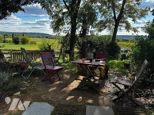 EXCLUSIF
Maison d'habitation ossature bois composée :
Pièce à vivre
Cuisine
Poêle à granulé...