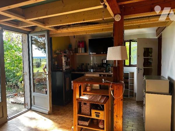 EXCLUSIF
Maison d'habitation ossature bois composée :
Pièce à vivre
Cuisine
Poêle à granulé...