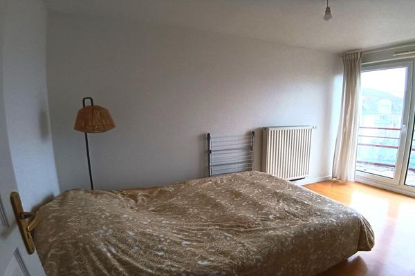 Appartement 3 /4 pièces 80 m2 avec 3 balcons, garage et cave