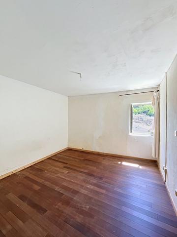 Ensemble immobilier Cruas composé de deux logements : 7 pièce(s) 166 m2