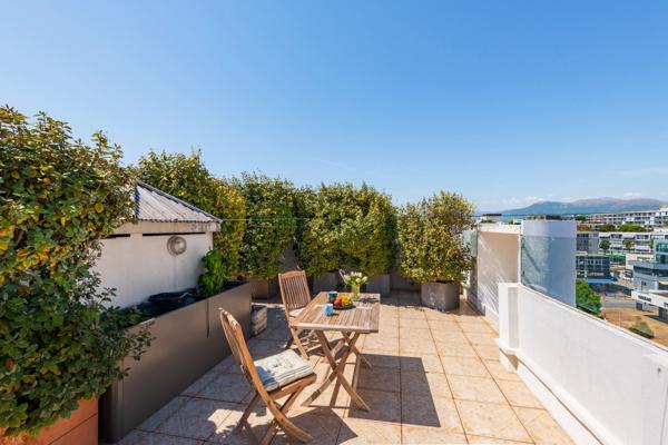 Vente Penthouse Saint-Laurent-du-Var 3 Pièces 88 m²