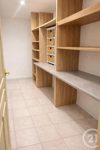 Maison à vendre  4 pièces - 111 m 2   STE MARIE LA MER  - 66