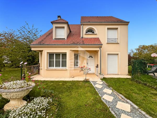 À louer ? Belle maison familiale meublée de 7 pièces à Dammarie-les-Lys