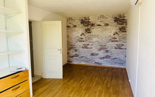 Appartement à vendre    2 pièces • 48,34 m2 La Seyne-sur-Mer