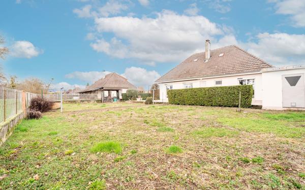 Maison à vendre    4 pièces •  Arnas