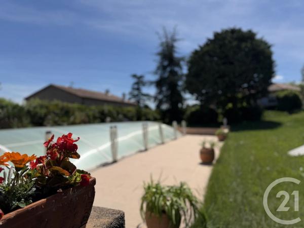 Maison à vendre  6 pièces - 137 m 2   SOYONS  - 07